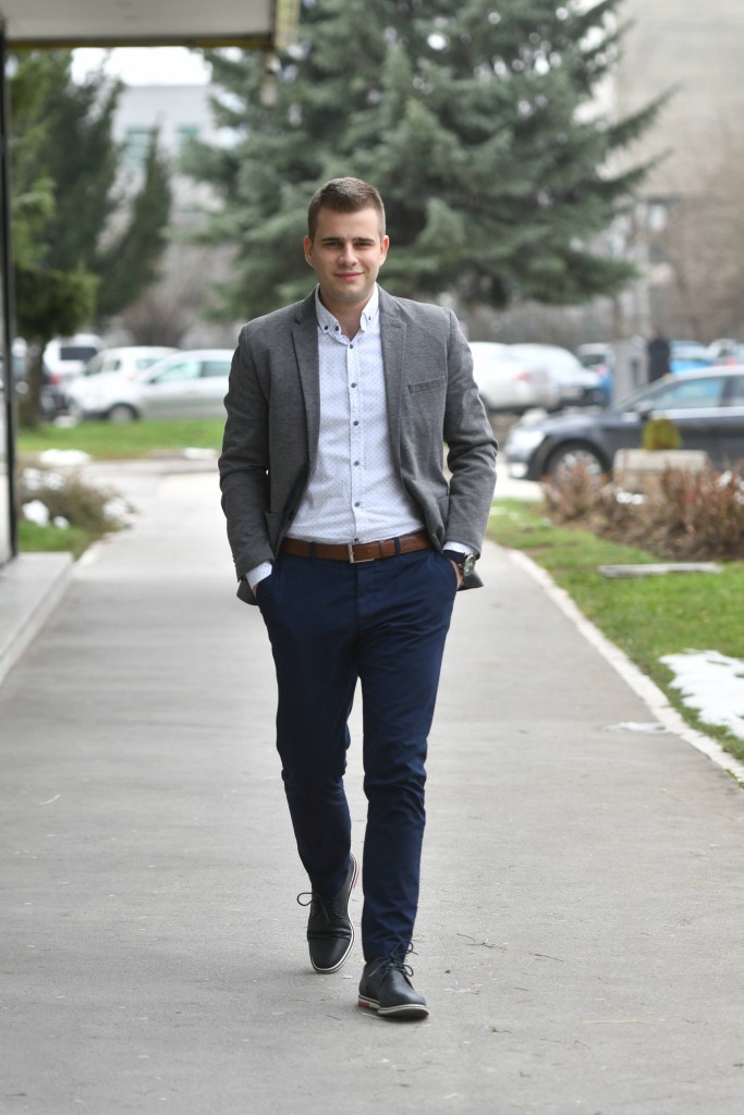 Intervju – Nikola Vučić: Sve dublje tonemo u srednji vijek