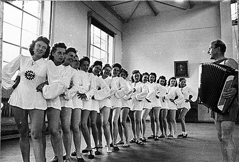 Historijska čitanka: Nacionalsocijalistička nemačka radnička