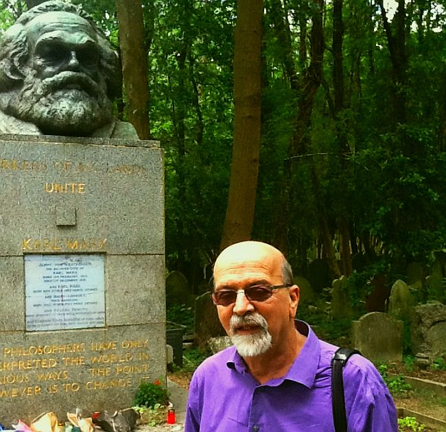 U POSJETI KARLU MARXU: Živo je čak i na njegovom grobu