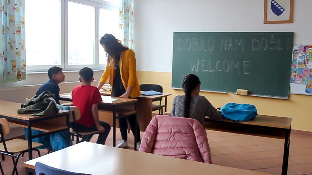 Maja i Donya ponovo zajedno u školskoj klupi