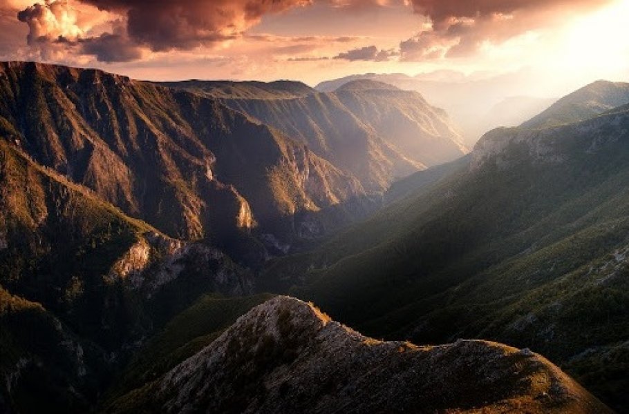 Sa šumama nestaju vode. Seljaci kažu – bježi voda!