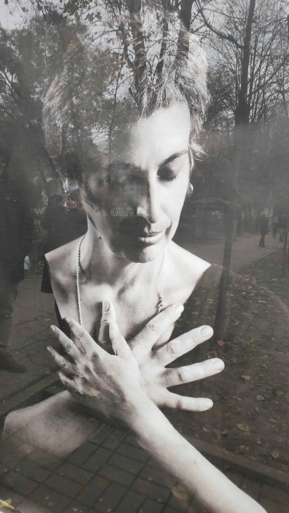 Da li je umjetnost uspjela da nas probudi i održi budnima?