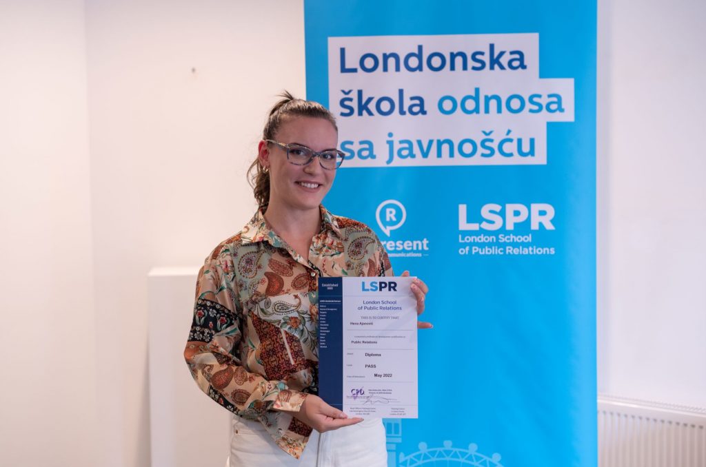 Londonska škola za odnose s javnošću: Dodijeljene diplome i
